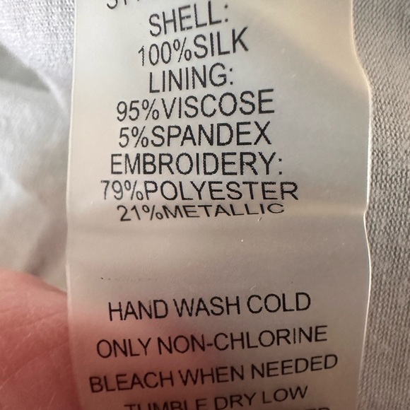 Elegant Light Green Silk Lace Tunic and Shrug - Picture 8 of 10